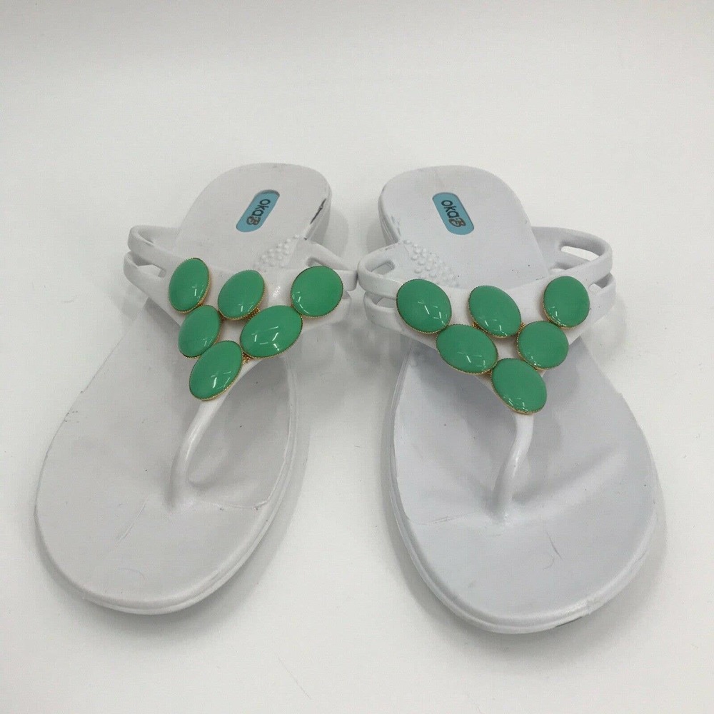Oka B White Sandals Thongs Flip Flops M 7-8